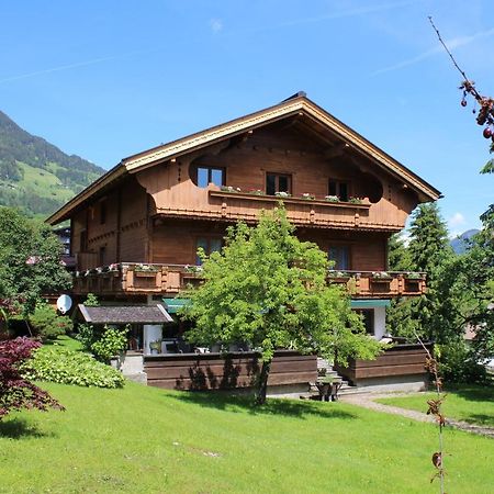 Hillside Apartments Pircher Fugen Bagian luar foto